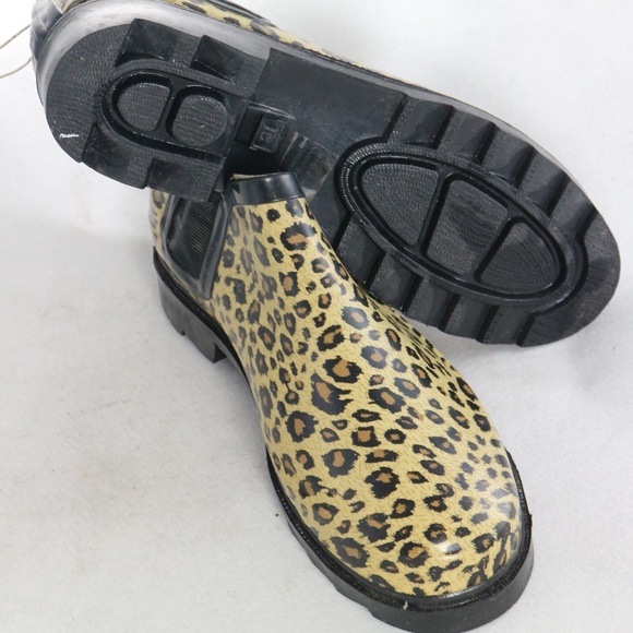 New LEOPARD PRINT Rubber Ankle Rain Boots Sz 9-10 - Picture 7 of 7